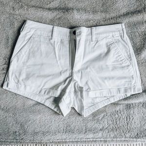 A&F | Cuffed Shorts | 27R White